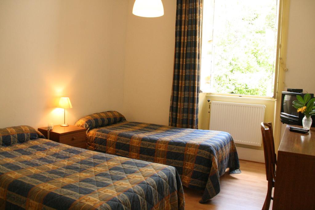 Grand Hotel De L'Europe Vals-les-Bains Room photo