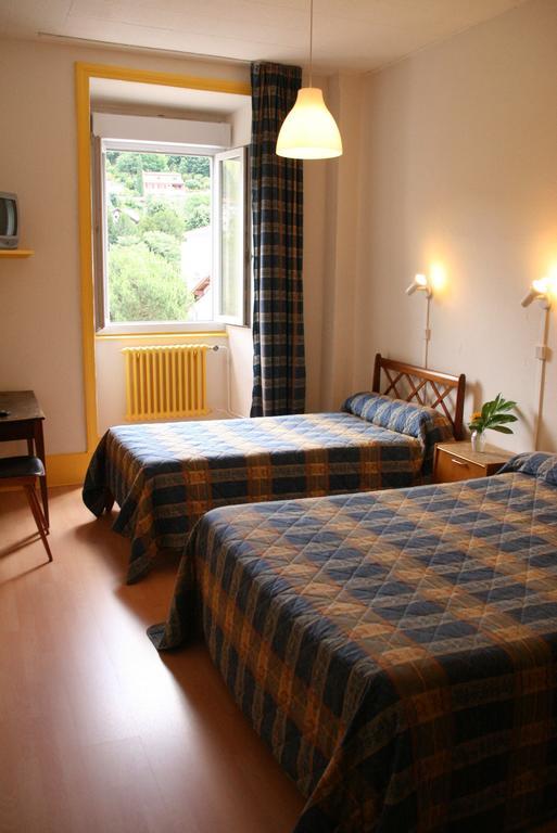 Grand Hotel De L'Europe Vals-les-Bains Room photo